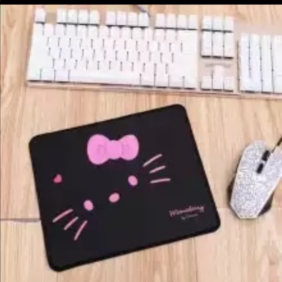 🔥CLEARANCE 🔥 5 styles !Hello Kitty mouse pad - Picture 6 of 7